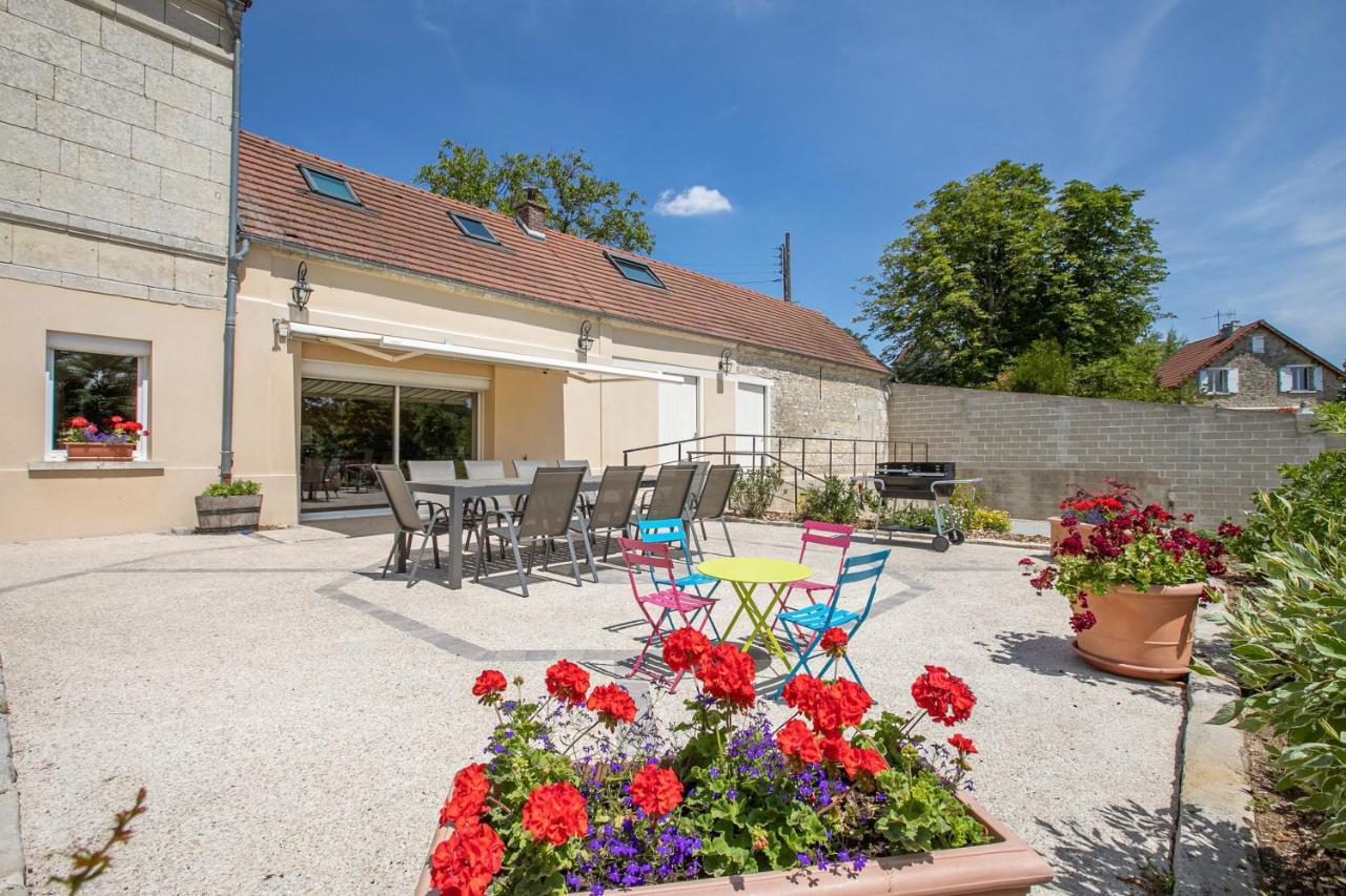 Les Ormes - Grande Maison Avec Jacuzzi Largny-sur-Automne Exterior photo